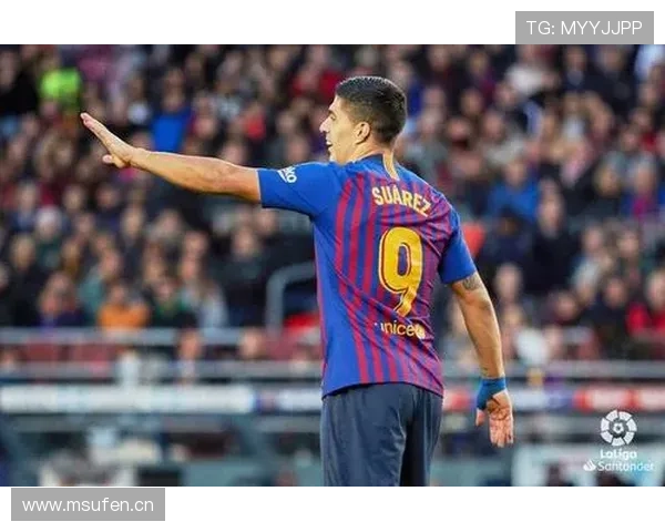 禁区嗅觉与跑位艺术：苏亚雷斯如何持续制造进球