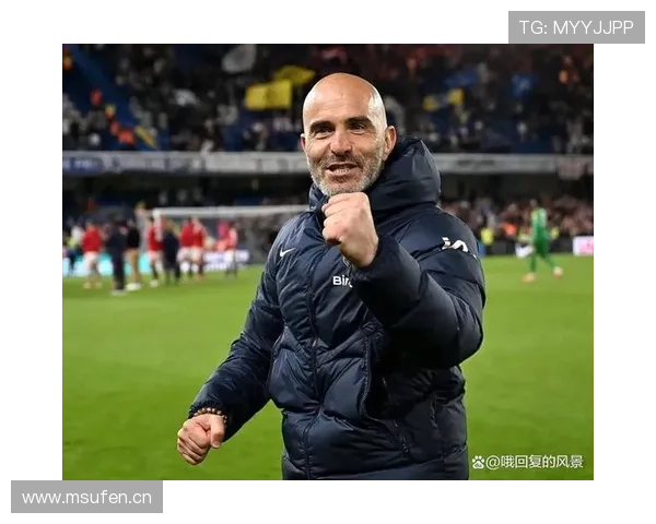 切尔西引援不断背景下,核心框架摇摆呈现阶段性变化,对球队稳定性带来考验 切尔西引援不断背景下,核心框架摇摆呈现阶段性变化,对球队稳定性带来考验