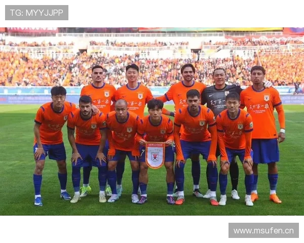 山东泰山阵容老化,球队阵容结构调整面临压力,对赛季走势形成制约 山东泰山阵容老化,球队阵容结构调整面临压力,对赛季走势形成制约